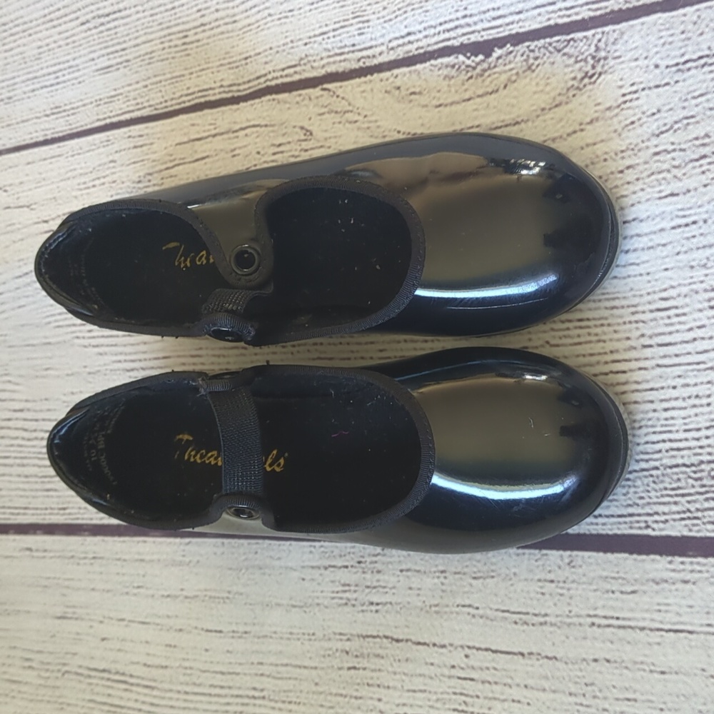 Tap shoes